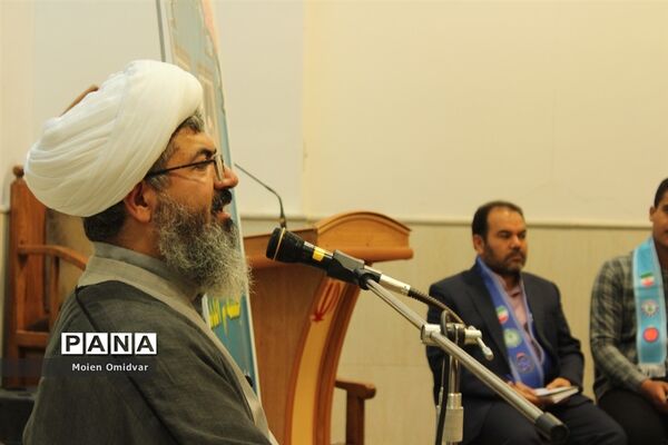 نشست هم‌اندیشی و پرسش و پاسخ تشکل‌های دانش‌آموزی در کاشمر