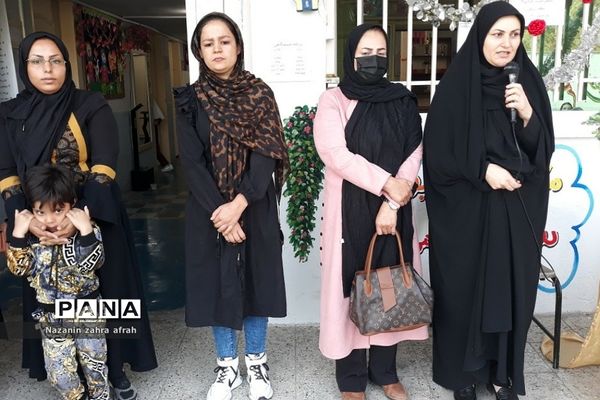 انتخابات انجمن اولیا و مربیان در دبستان حضرت زهرا(س) رودهن