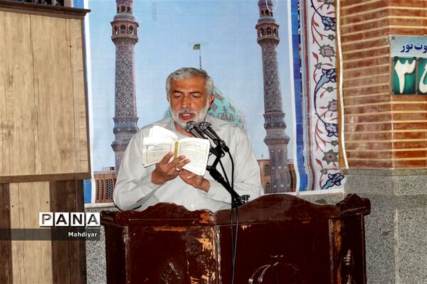 حضور با شکوه مردم ولایتمدار بخش جوادآباد در نماز جمعه