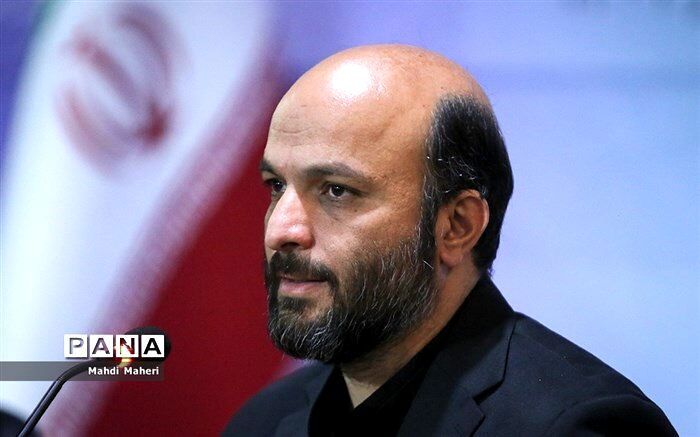مراسم 13 آبان گنشگری اجتماعی دانش‌آموزان را تقویت می‌کند