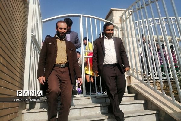 افتتاح زمین چمن دانش‌آموزی در شهرستان پردیس