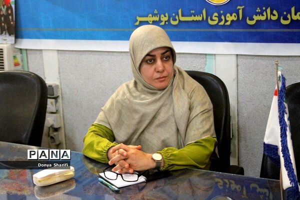 نشست کارکنان سازمان دانش‌آموزی استان بوشهر