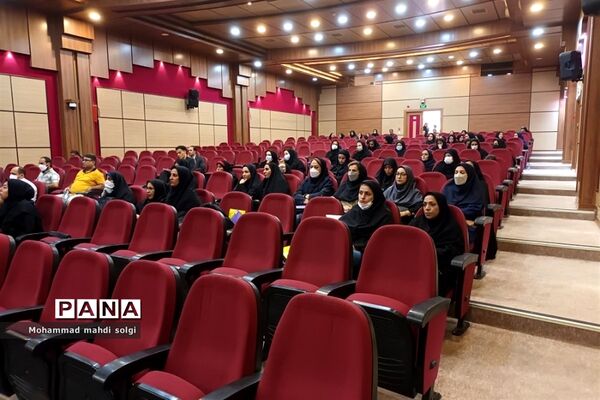 تجلیل از دبیران ورزش شهرستان شهریار به‌مناسبت هفته تربیت‌بدنی