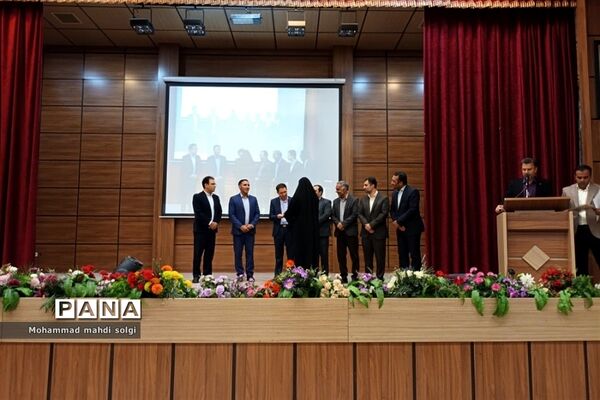 تجلیل از دبیران ورزش شهرستان شهریار به‌مناسبت هفته تربیت‌بدنی