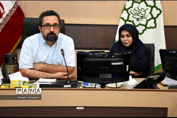 جلسه توجیهی طرح شهردار مدرسه در منطقه ۱۴