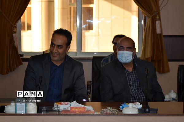 جلسه توجیهی طرح شهردار مدرسه در منطقه ۱۴