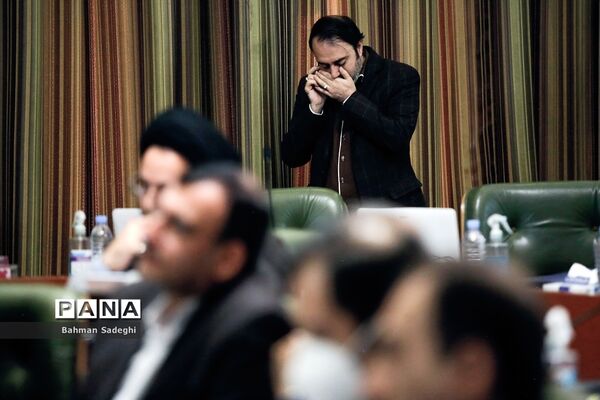 نود و نهمین جلسه شورای شهر تهران