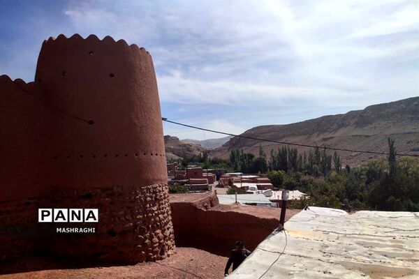 نخستین همایش «بازنمایی هویت روستایی» در شهرستان کاشان