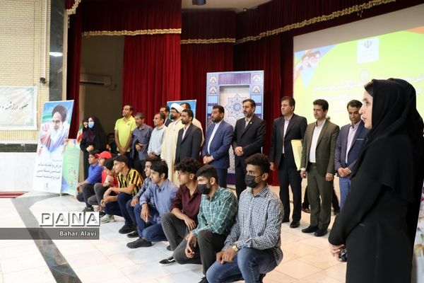 تجلیل از پیشکسوتان ‌‌تربیت‌بدنی‌، مربیان و دانش‌آموزان مدال‌آور استان بوشهر ( 2 )