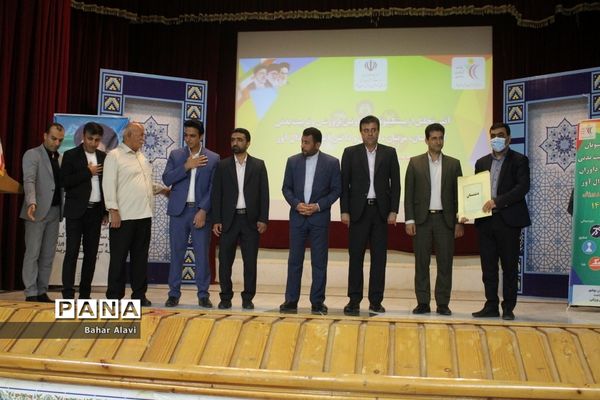 تجلیل از پیشکسوتان ‌‌تربیت‌بدنی‌، مربیان و دانش‌آموزان مدال‌آور استان بوشهر ( 2 )