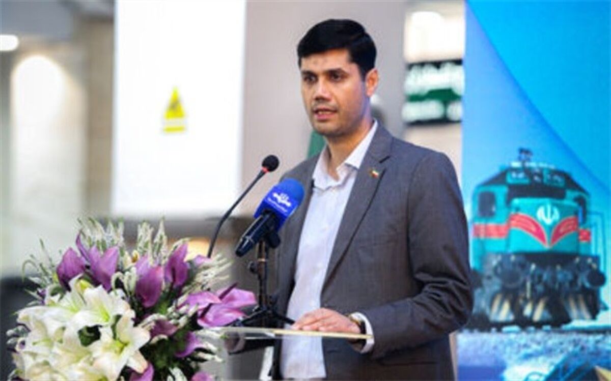 افزایش سرعت لوکوموتیوها و هدفمندشدن خطوط ریلی دو اولویت شرکت راه‌آهن