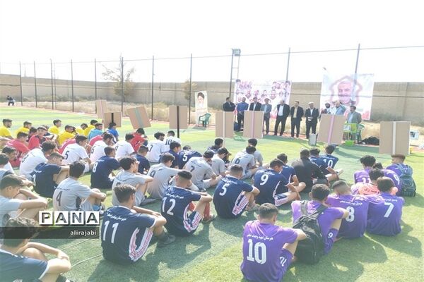 مسابقات فوتسال یادواره شهدای هنرستان شهید‌گلشنی