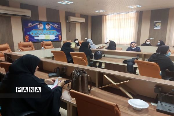 کارگاه آموزشی ویژه مراقبان و رابطان بهداشت مدارس در امیدیه