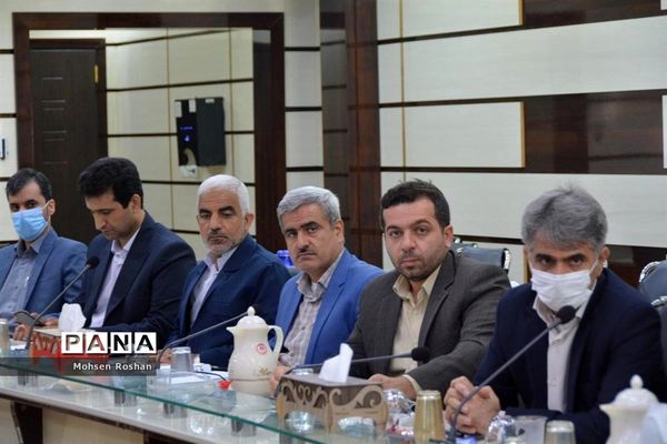 دیدار نماینده مردم بوشهر در مجلس شورای اسلامی با شورای معاونان اداره‌کل آموزش و پرورش بوشهر