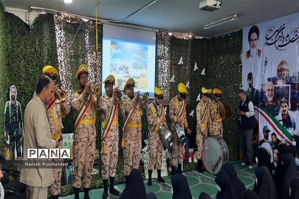 ‌یادواره شهدا در دبیرستان امامت قم