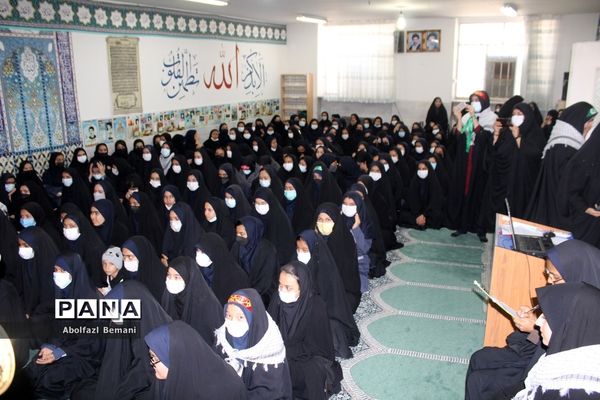 ‌یادواره شهدا در دبیرستان امامت قم