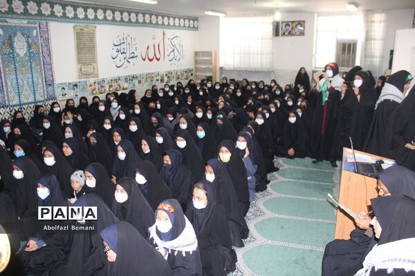 ‌یادواره شهدا در دبیرستان امامت قم