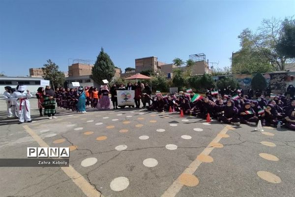 المپیاد ورزشی درون‌ مدرسه‌ای در آموزشگاه هیأت امنایی ام‌ ابیها(س) اسلامشهر