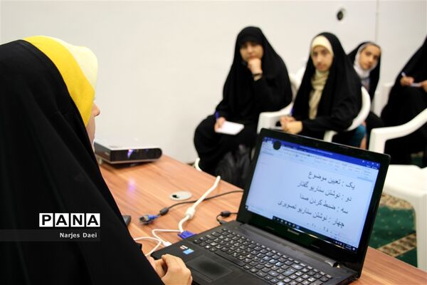 کارگاه آموزشی نقل و نقش خبرنگاران جهت تولید محتوا در طرح ۳۱۳