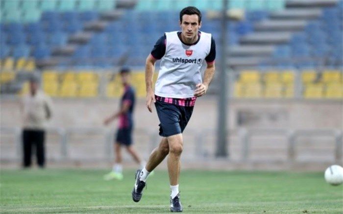 آخرین خبر از مشکل ممنوع‌الخروجی یک پرسپولیسی