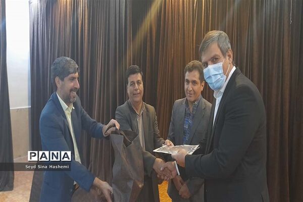 تجلیل از مربیان تربیت‌بدنی در آباده