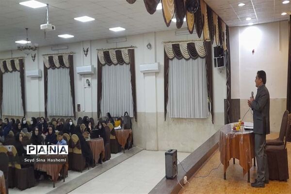 تجلیل از مربیان تربیت‌بدنی در آباده