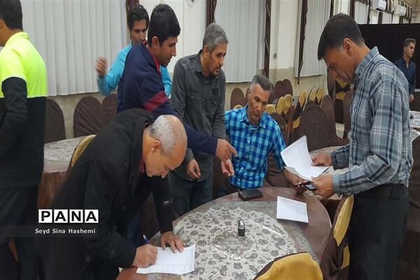 تجلیل از مربیان تربیت‌بدنی در آباده