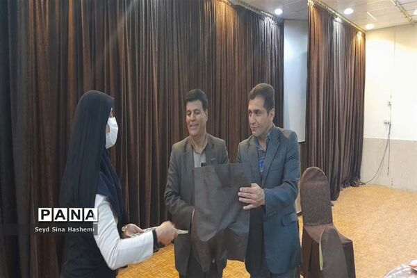تجلیل از مربیان تربیت‌بدنی در آباده