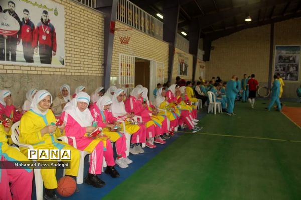 اجرای برنامه‌های ورزشی درموسسه خیریه معلولان ریحانه اسلامشهر