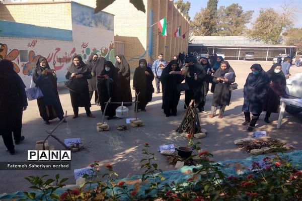 برگزاری کارگاه آموزشی مربیان سازمان دانش‌آموزی ناحیه ۳ شیراز