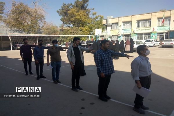 برگزاری کارگاه آموزشی مربیان سازمان دانش‌آموزی ناحیه ۳ شیراز