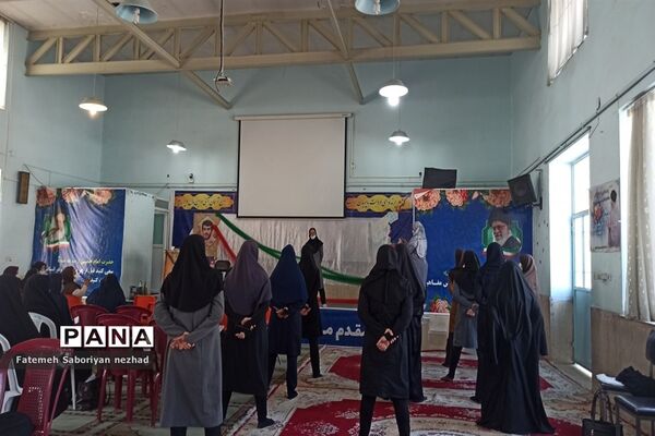 برگزاری کارگاه آموزشی مربیان سازمان دانش‌آموزی ناحیه ۳ شیراز