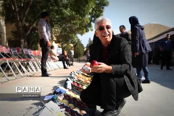 برگزاری جشنواره سیب مراغه