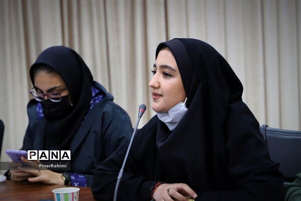 نشست هم‌اندیشی فعالان رسانه‌ای دهه هشتادی