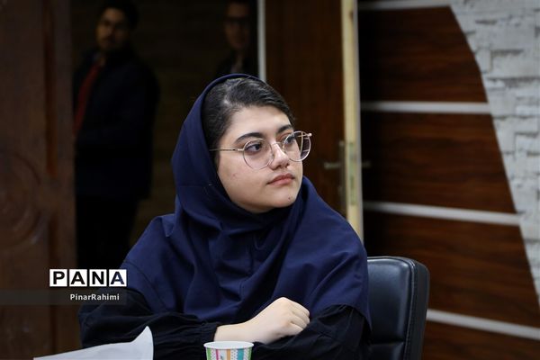 نشست هم‌اندیشی فعالان رسانه‌ای دهه هشتادی