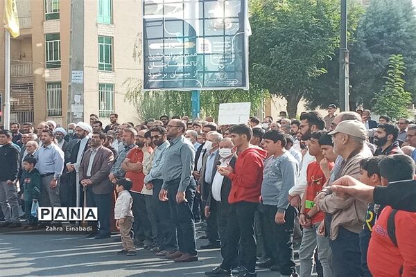 راهپیمایی مردم ملارد به مناسبت حادثه تروریستی شهدای حرم شاهچراغ (ع)