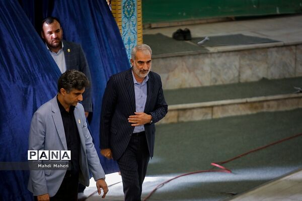 نماز جمعه عبادی _سیاسی تهران و راهپیمایی عظیم سراسری در محکومیت آشوب و ترور