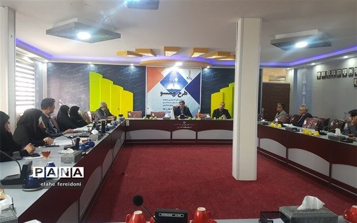 ایجاد فرصت برای دانش‌آموزان به‌عنوان پیشگامان حفظ ارزش‌های اسلام و انقلاب