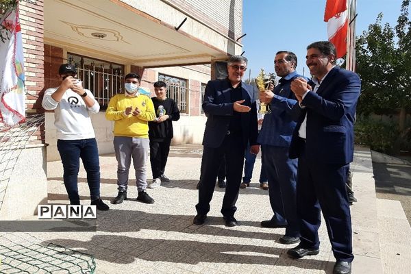 اختتامیه المپیاد ورزشی درون مدرسه‌ای شهرستان ساوجبلاغ