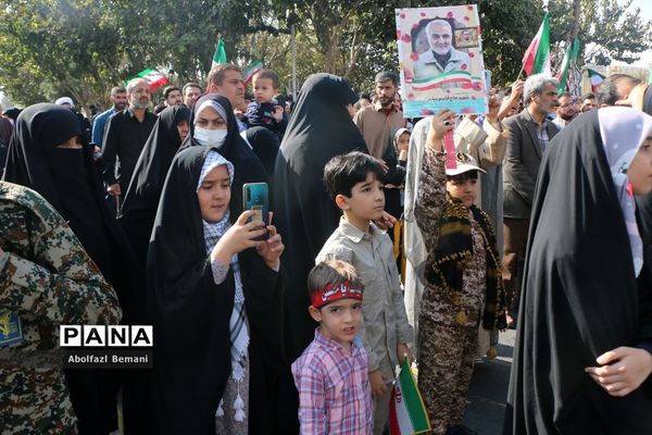 اعلام انزجار مردم قم از عملیات تروریستی در شیراز