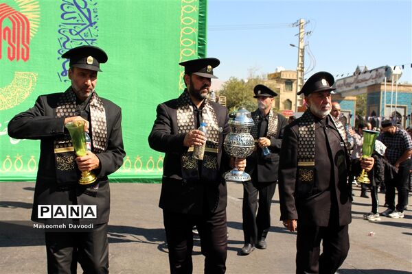 تشییع پیکر شهدای اقدام تروریستی حرم مطهر شاهچراغ (ع)