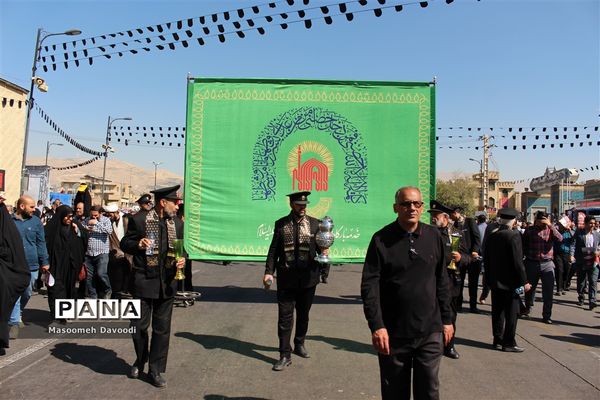 تشییع پیکر شهدای اقدام تروریستی حرم مطهر شاهچراغ (ع)