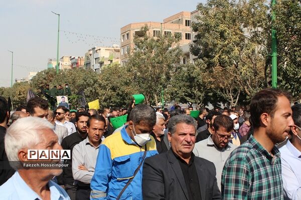 مراسم تشییع و وداع با «شهید امیر‌کمندی» در شهرستان بهارستان