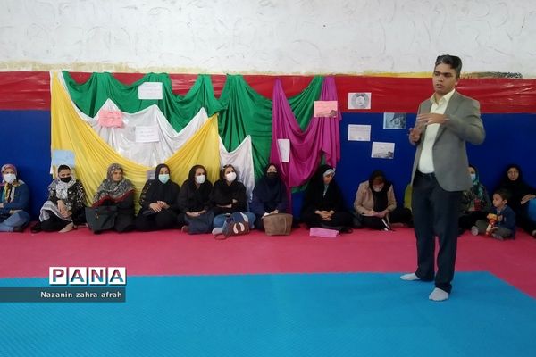 برگزاری جلسه مهارت‌های زندگی در مدارس رودهن