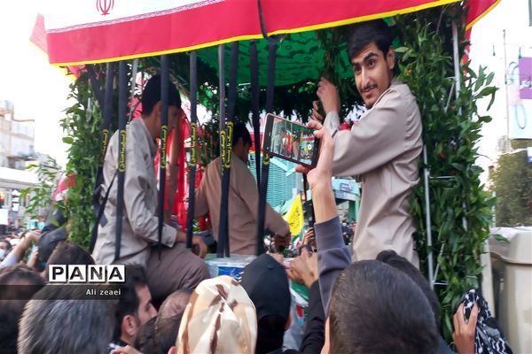 تشییع پیکرهای پاک شهدای حرم شاهچراغ در مشهد مقدس