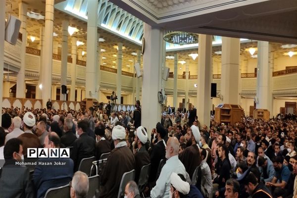 مراسم بزرگداشت شهدای حادثه تروریستی حرم مطهر شاهچراغ با حضور وزیر آموزش و پرورش