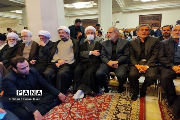 مراسم بزرگداشت شهدای حادثه تروریستی حرم مطهر شاهچراغ با حضور وزیر آموزش و پرورش