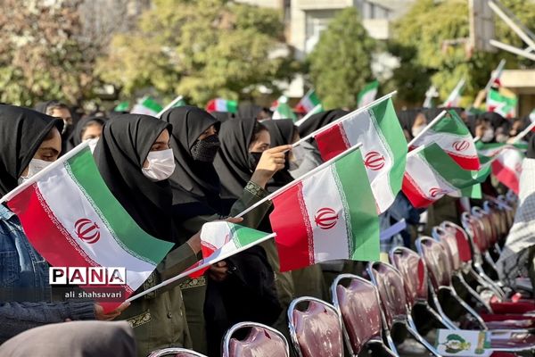 نواختن زنگ استکبارستیزی در مدارس کرمانشاه