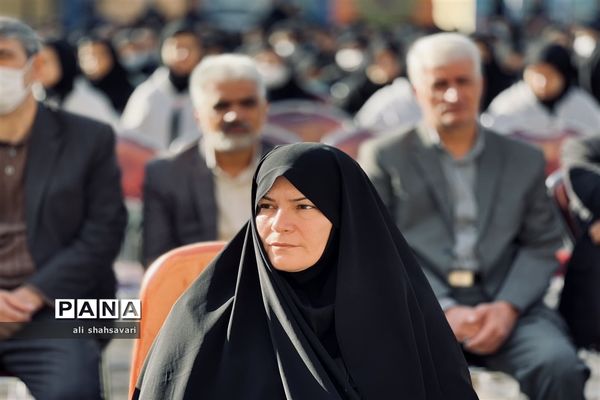 نواختن زنگ استکبارستیزی در مدارس کرمانشاه