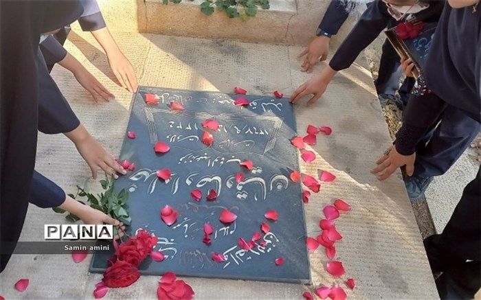 دانش‌آموزان  ادامه‌دهنده راه شهدا هستند/ فیلم